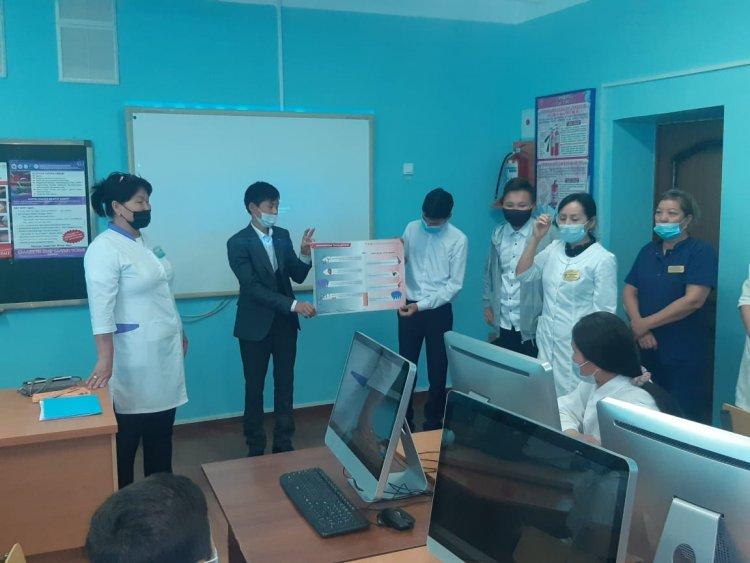 "Есірткісіз болашақ" кездесу
