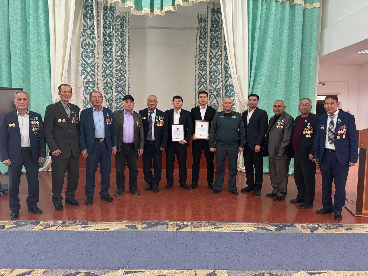 Ардагерлермен тағылымды кездесу